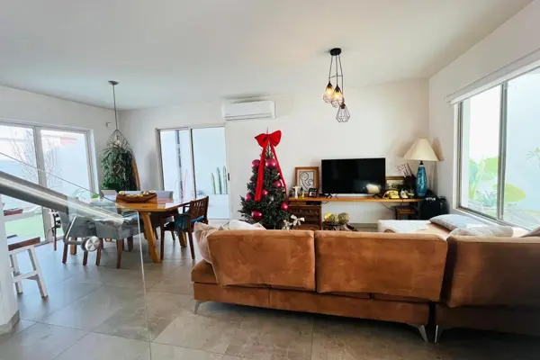 Casa en renta en Las Misiones, Saltillo — foto 2 de 11