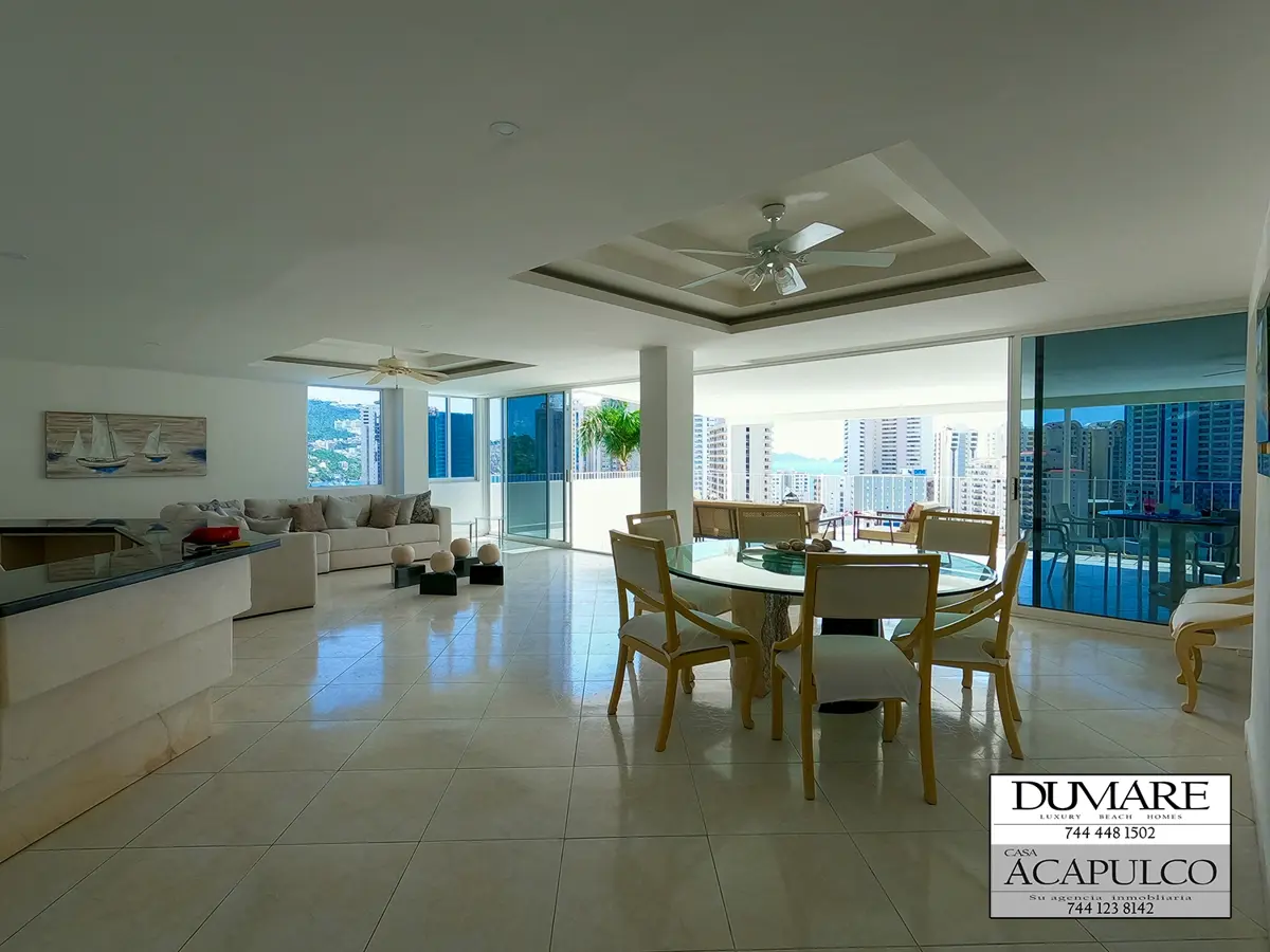 Departamento en venta en Costa Azul, Acapulco de Juárez — foto 1 de 22