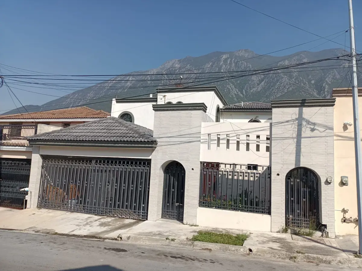 Casa en venta en Lagos del Bosque, Monterrey