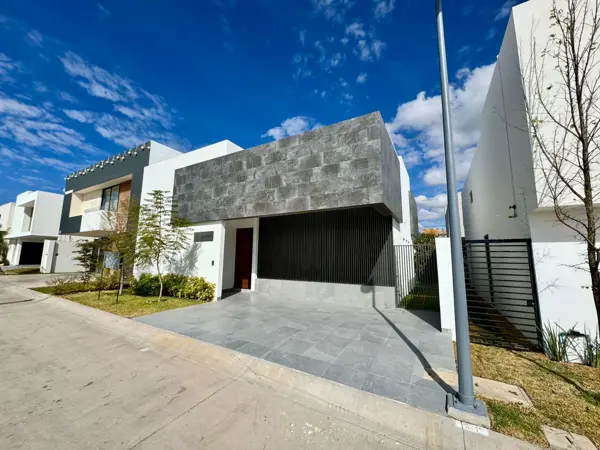 Casa en venta en El Molino Residencial y Golf, León — foto 3 de 16