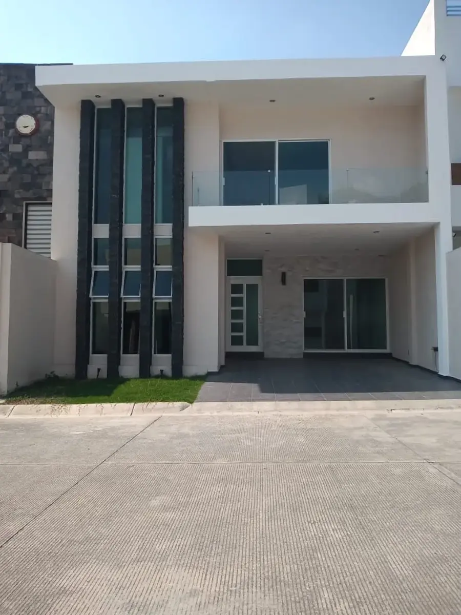 Casa en venta en Centro Jiutepec, Jiutepec — foto 1 de 25