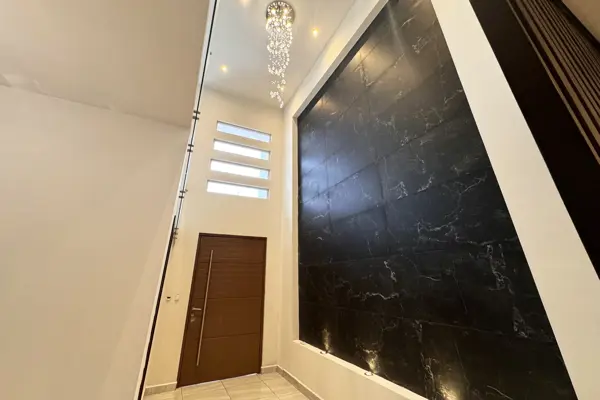 Casa en venta en Residencial los Reales, Saltillo — foto 2 de 28