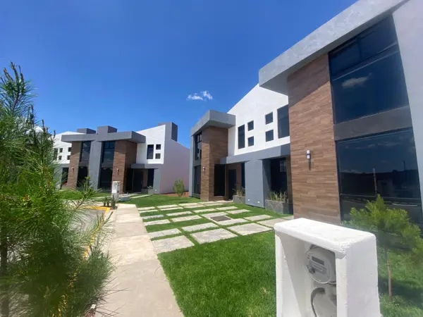 Casa en venta en Las Águilas, Mineral de la Reforma — foto 2 de 18