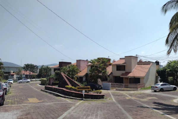 Casa en remate en Residencial Country, Jiutepec, Morelos