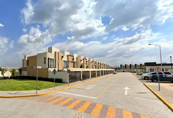 Casa en venta en Las Misiones, Toluca — foto 2 de 9
