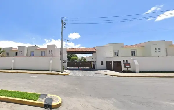 Casa en venta en San Lorenzo Coacalco (San Lorenzo), Metepec — foto 2 de 13