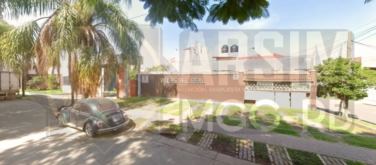 Casa en venta en Los Doctores, Zapotlán El Grande — foto 1 de 58