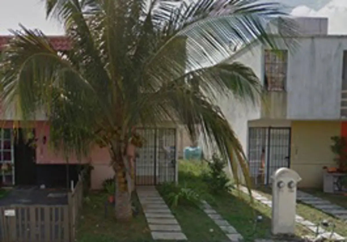 Casa en venta en La Guadalupana, Solidaridad — foto 1 de 11