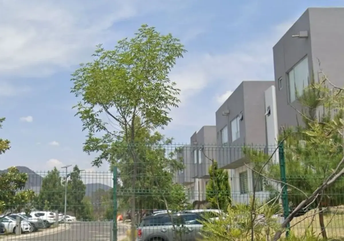 Casa en venta en Residencial Lago Esmeralda, Atizapán de Zaragoza — foto 1 de 12