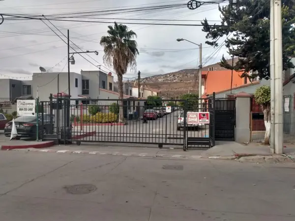 Casa en venta en Ribera del Bosque, Tijuana — foto 2 de 2