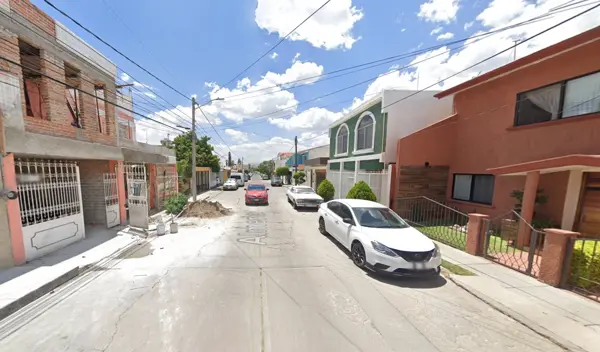 Casa en venta en El Dorado 1a Sección, Aguascalientes — foto 3 de 11