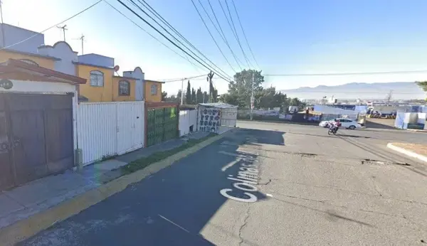 Casa en venta en San Buenaventura, Ixtapaluca — foto 2 de 11