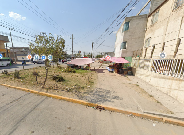 Casa en venta en Ehécatl (Paseos de Ecatepec), Ecatepec de Morelos — foto 2 de 11