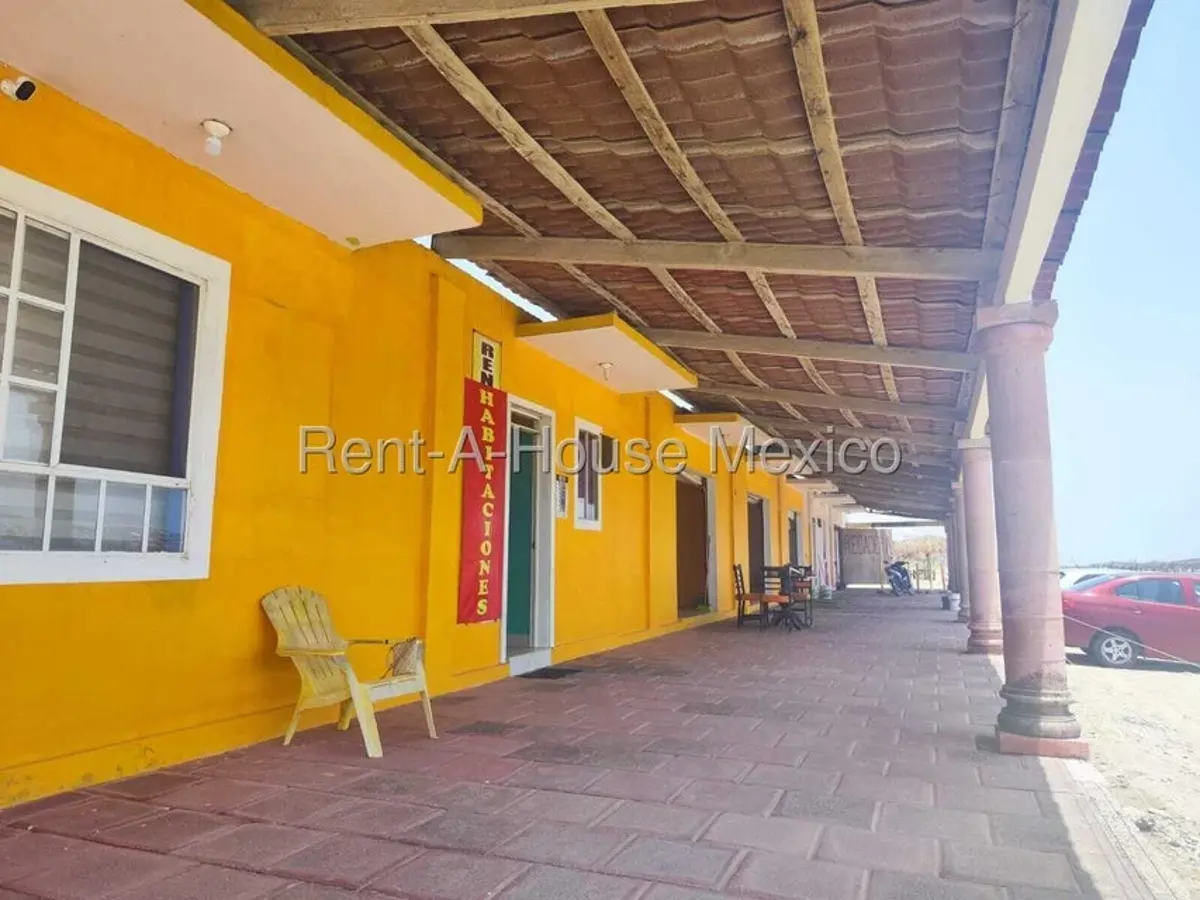 Hotel en venta en Playa Azul, Tuxpan — foto 1 de 18