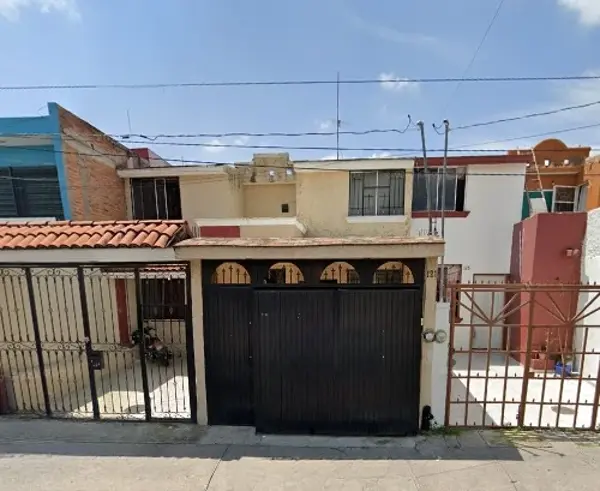 Casa en venta en Huentitan El Bajo, Guadalajara — foto 3 de 12