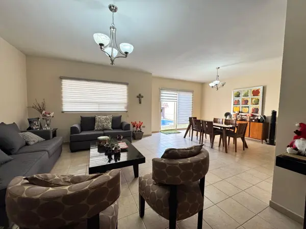 Casa en venta en Los Viñedos, Torreón — foto 2 de 21