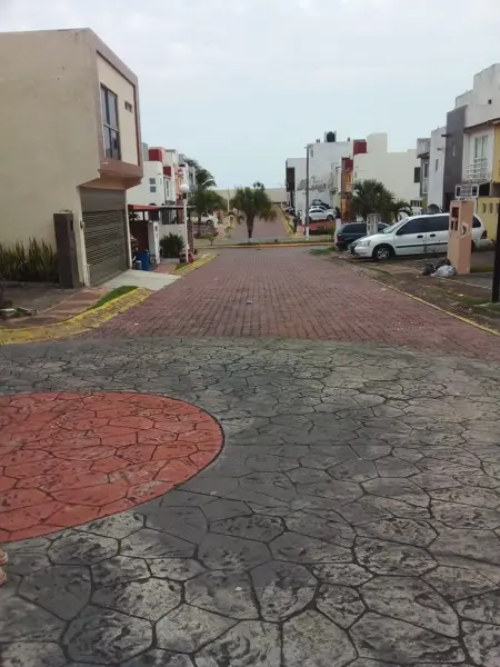 Casa en venta en Residencial Playa Dorada, Alvarado — foto 2 de 10