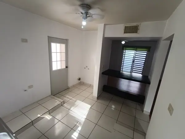 Casa en renta en Villas de San Ángel, Torreón — foto 3 de 21