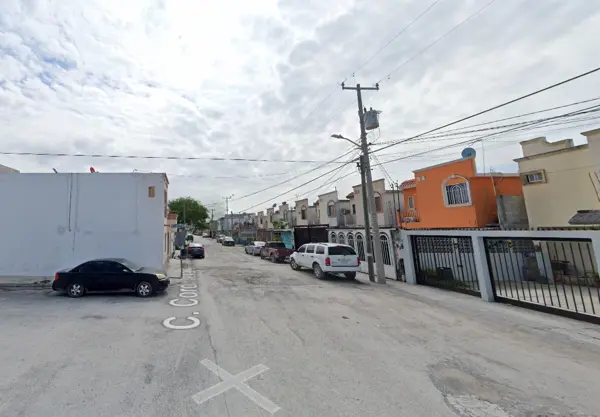 Casa en venta en Balcones de Alcala, Reynosa — foto 3 de 20