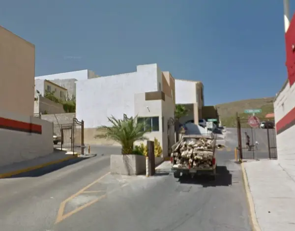 Casa en venta en Jardines del Saucito, Chihuahua, Chihuahua