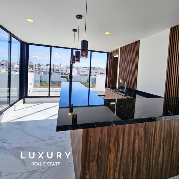 Casa en venta en Lomas de Angelópolis, San Andrés Cholula — foto 2 de 11