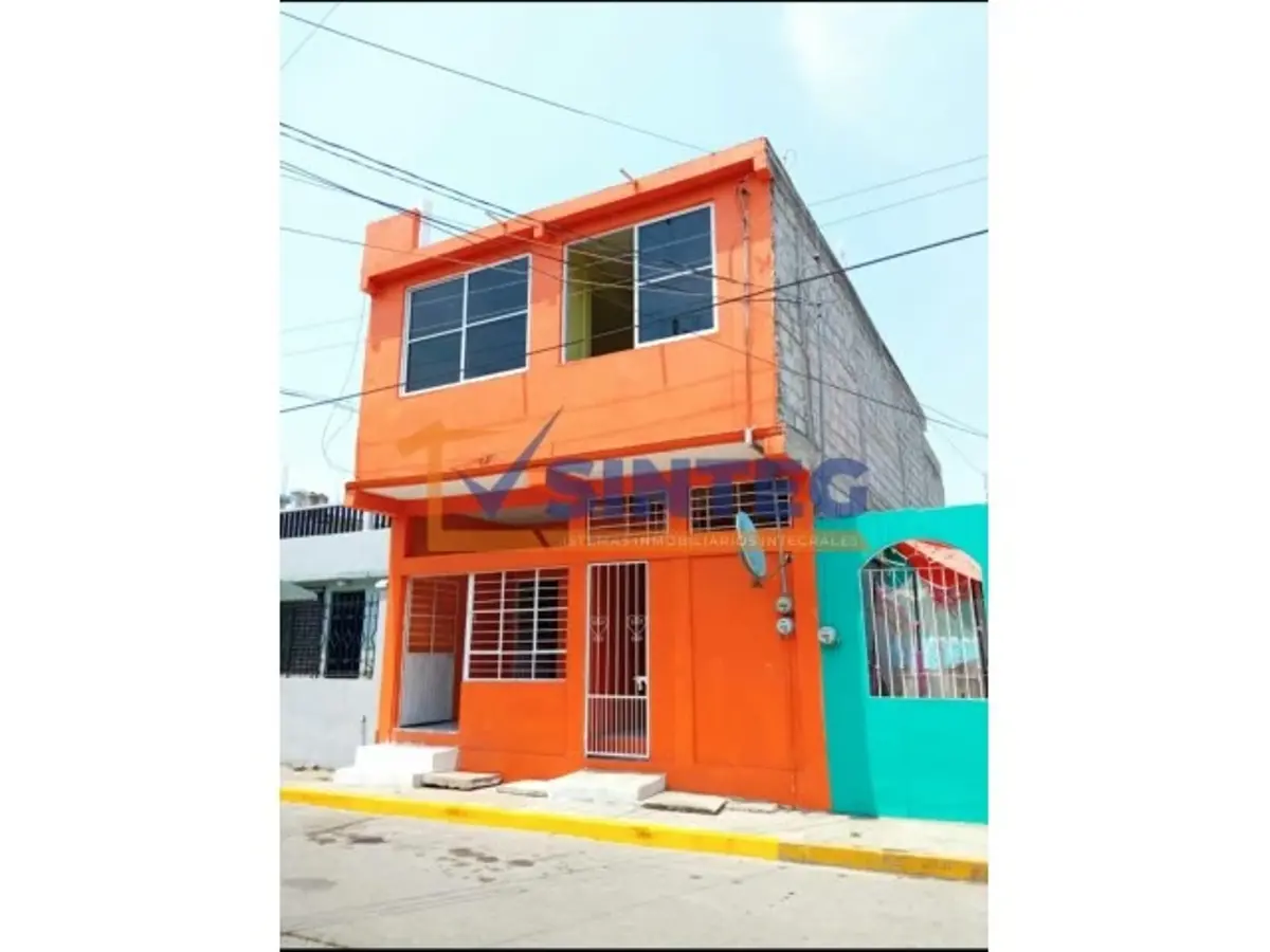 Casa en venta en Las Gaviotas, Poza Rica de Hidalgo — foto 1 de 9