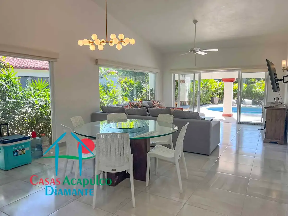 Casa en venta en Villas Princess I, Acapulco de Juárez — foto 1 de 61