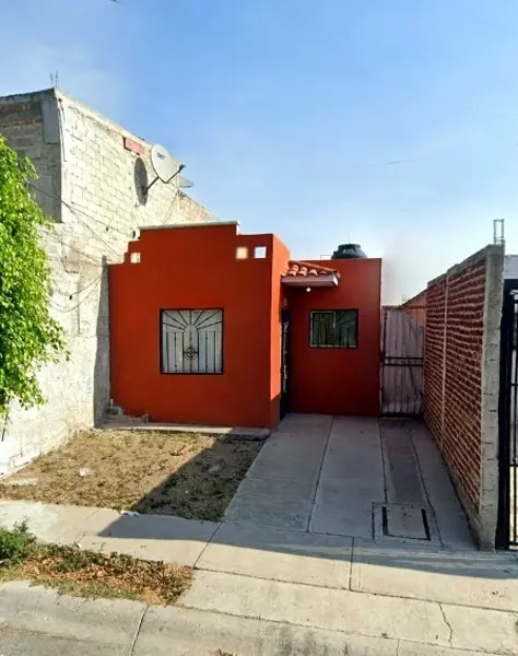 Casa en venta en Hacienda Santa Fe, Tlajomulco de Zúñiga — foto 2 de 12