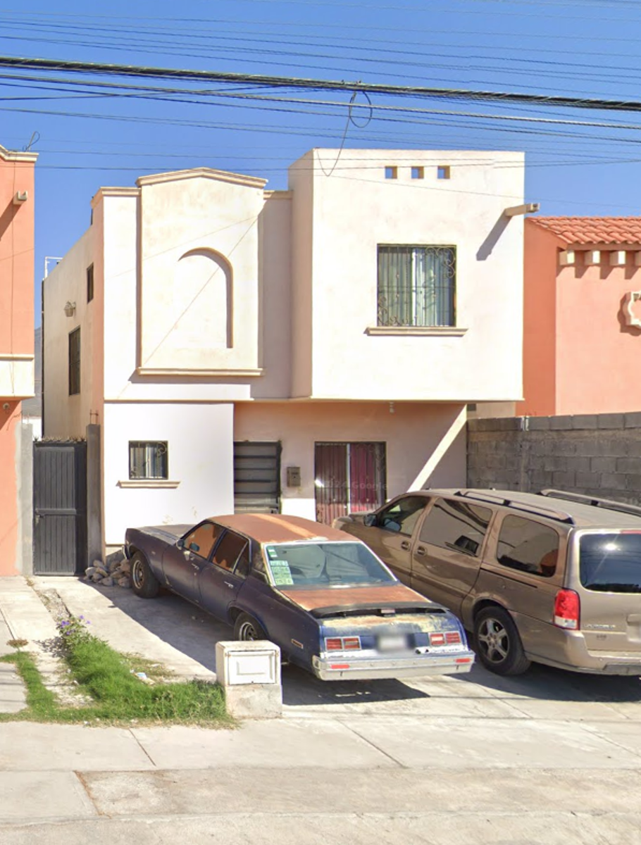 Casa en venta en Saltillo 2000, Saltillo — foto 1 de 20