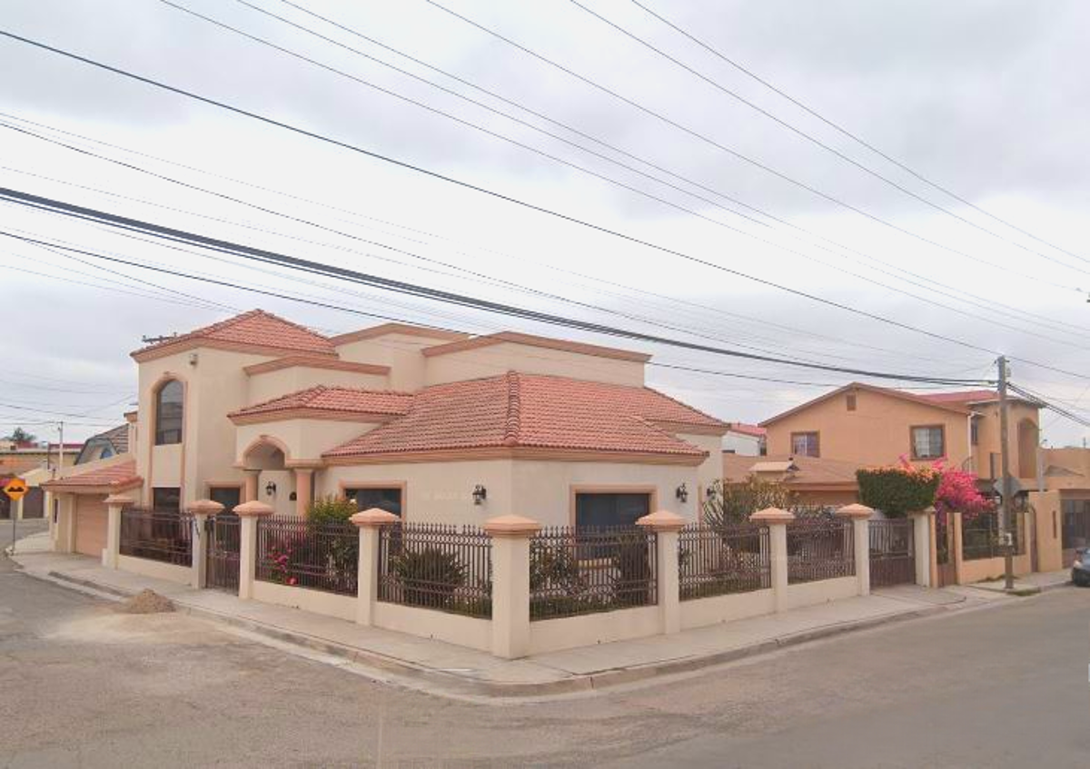 Casa en venta en Otay Constituyentes, Tijuana — foto 1 de 6