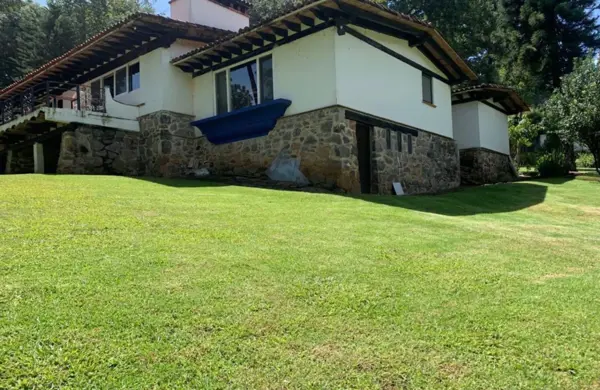 Casa en venta en Avandaro, Valle de Bravo — foto 3 de 28