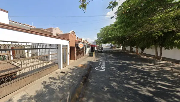 Casa en venta en Colina del Rey, Culiacán — foto 2 de 11