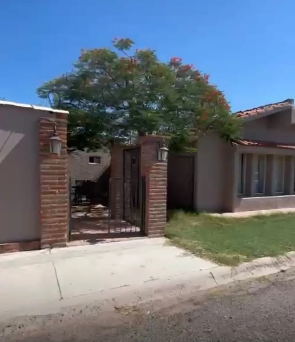 Casa en venta en Country Club, Guaymas — foto 1 de 25