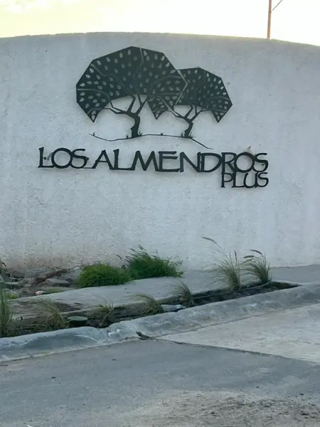Terreno en venta en Las Misiones, Saltillo — foto 3 de 5