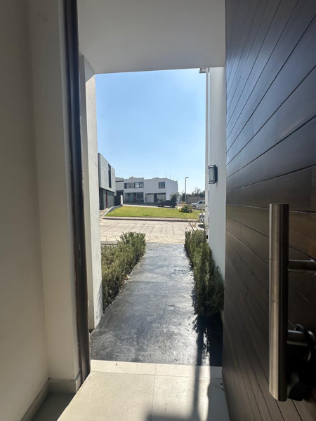 Casa en venta en Acueducto San Agustin, Tlajomulco de Zúñiga — foto 2 de 19