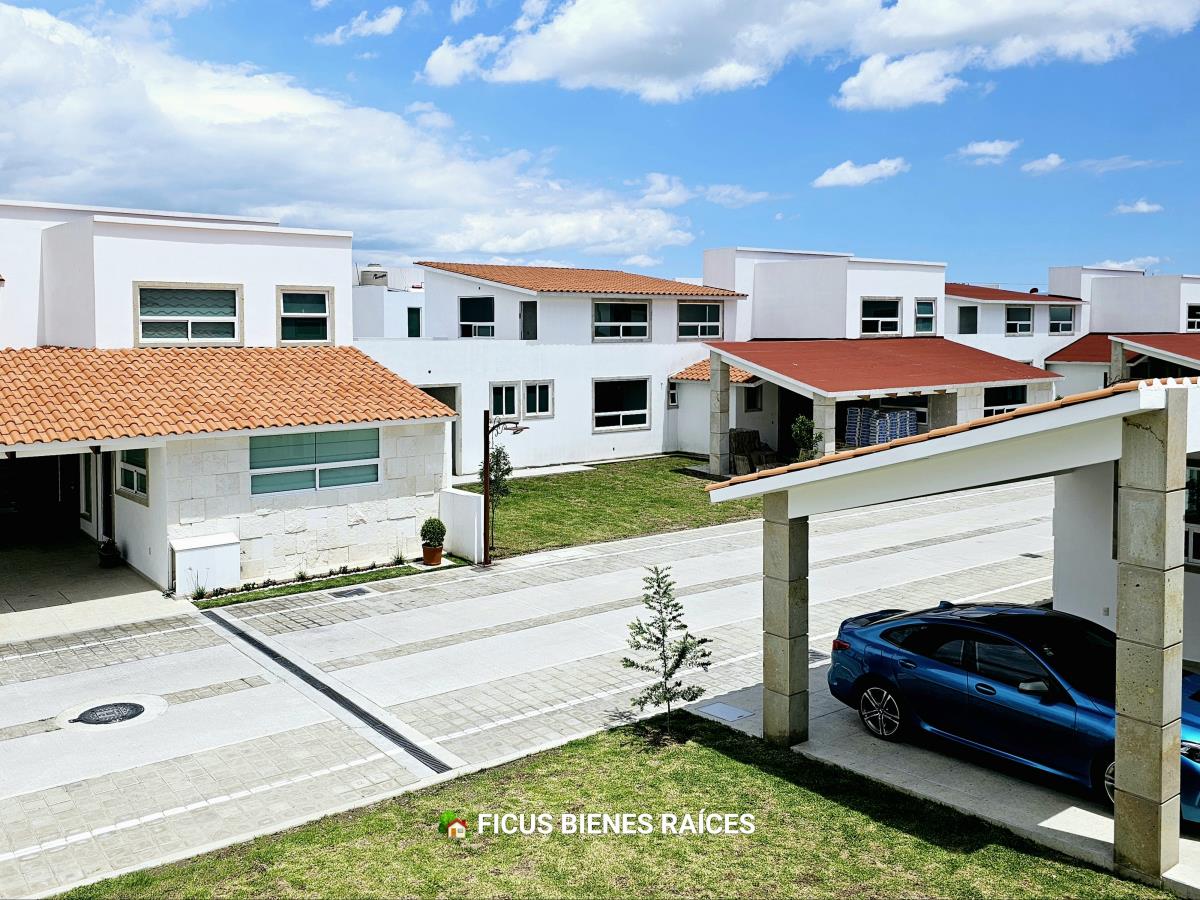 Casa en venta en Santa Maria Magdalena Ocotitlan, Metepec — foto 1 de 43