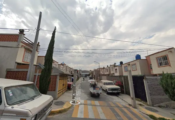 Casa en venta en Real de San Martín, Valle de Chalco Solidaridad — foto 2 de 13