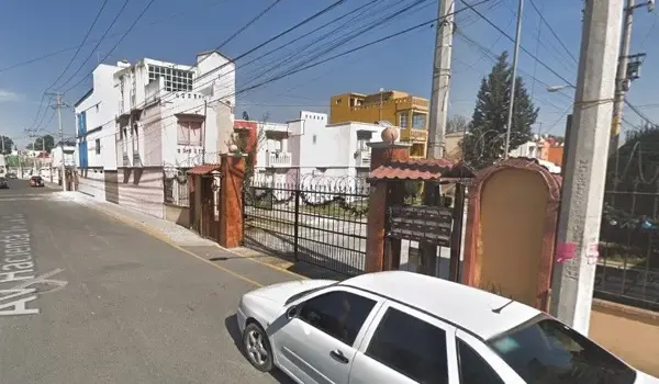 Casa en remate en Hacienda del Jardín, Tultepec, México