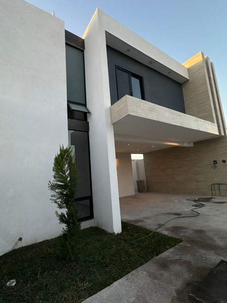 Casa en venta en Los Viñedos, Torreón — foto 2 de 9