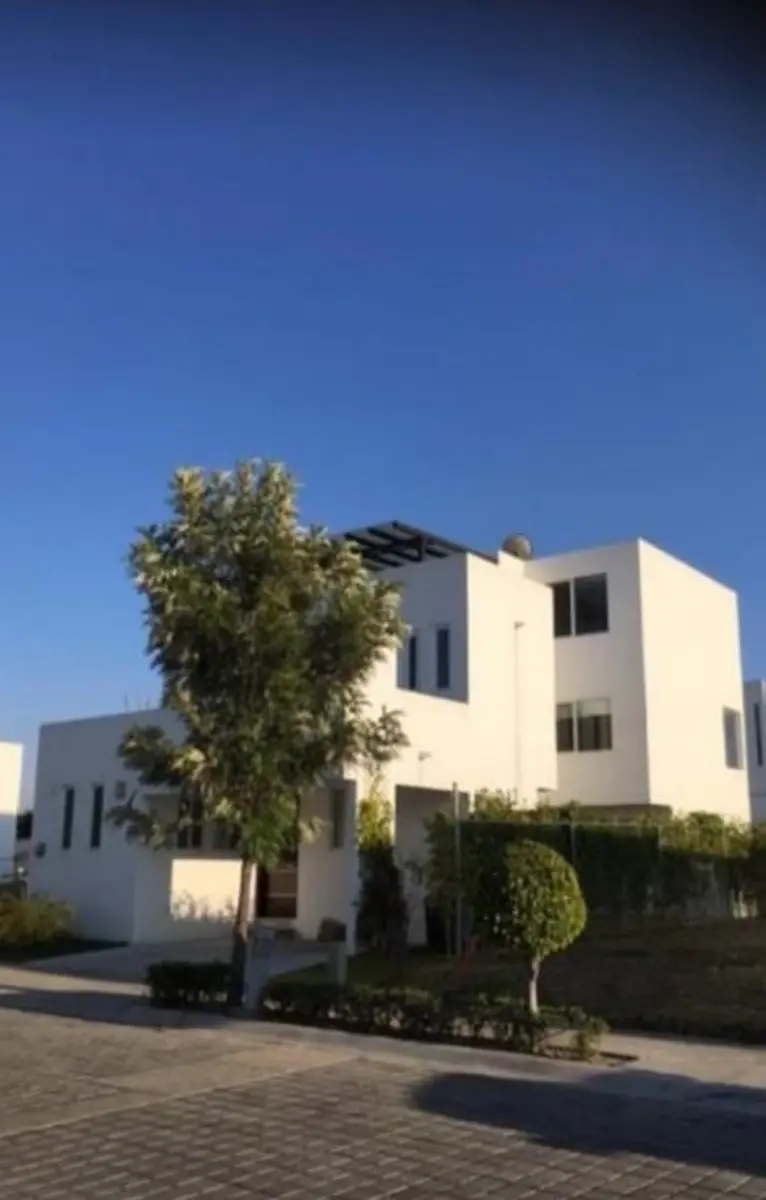 Casa en renta en Lomas de Angelópolis II, San Andrés Cholula — foto 1 de 29