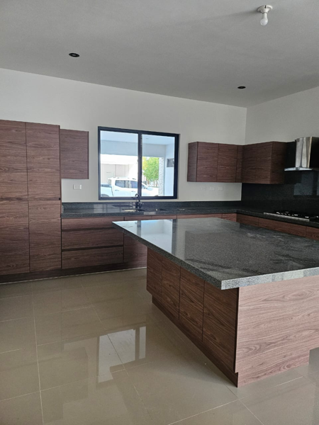 Casa en venta en Los Viñedos, Torreón — foto 3 de 33