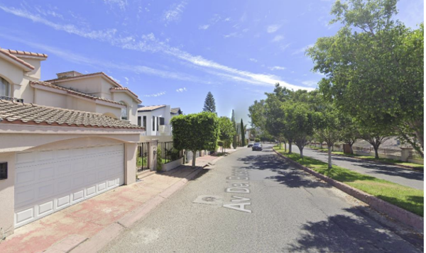 Casa en venta en Jardines de Chapultepec S-E, Tijuana — foto 2 de 7