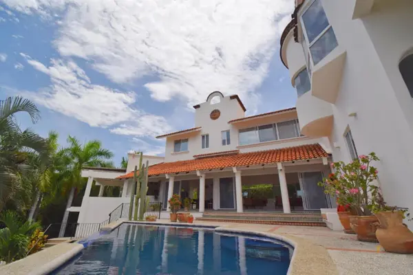 Casa en venta en Residencial Conejos, Santa María Huatulco — foto 3 de 31