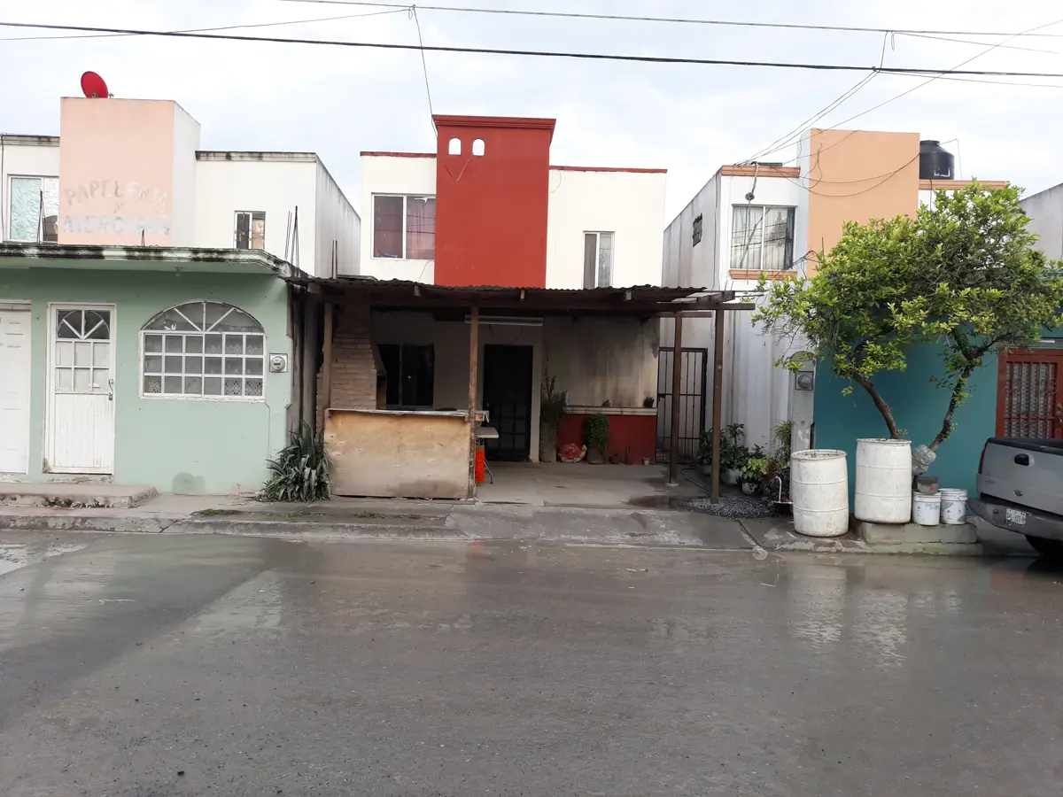 Casa en venta en Hacienda las Fuentes, Reynosa — foto 1 de 13