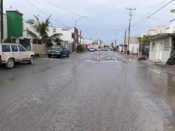 Casa en venta en Hacienda las Fuentes, Reynosa — foto 2 de 13