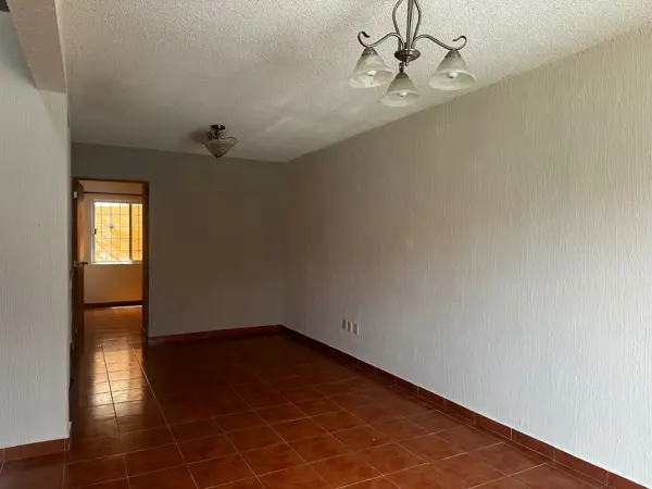 Casa en renta en Lomas de Tzompantle, Cuernavaca — foto 2 de 19