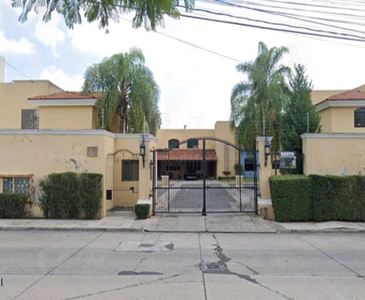 Casa en venta en La Giralda, Zapopan — foto 1 de 14