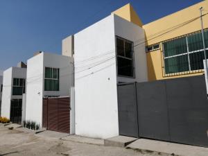 Casa en venta en Ampliación Ocotepec, Cuernavaca — foto 2 de 36