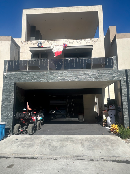Casa en venta en Cerradas Solé, García, Nuevo León Casa en venta en Cerradas Solé, García, Nuevo León