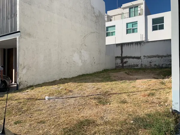 Terreno en venta en Valle Imperial, Zapopan — foto 3 de 9